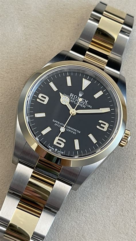 rolex explorer 1 開 箱|勞力士Explorer如何成為經典？回顧Rolex多代369腕錶歷史.